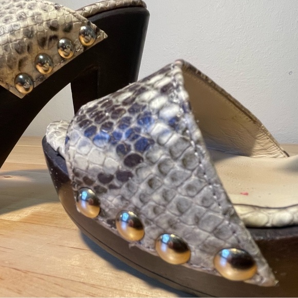 Jimmy Choo Snake Print Lea Heel platform animal print sandal - Picture 12 of 14